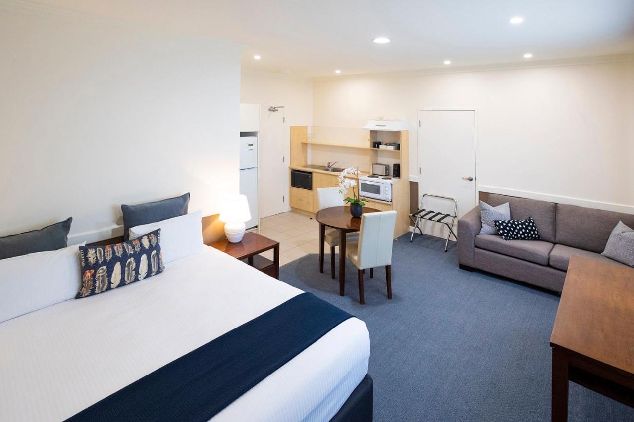 ווינדזור Hawkesbury Race Club Motel מראה חיצוני תמונה A typical studio apartment