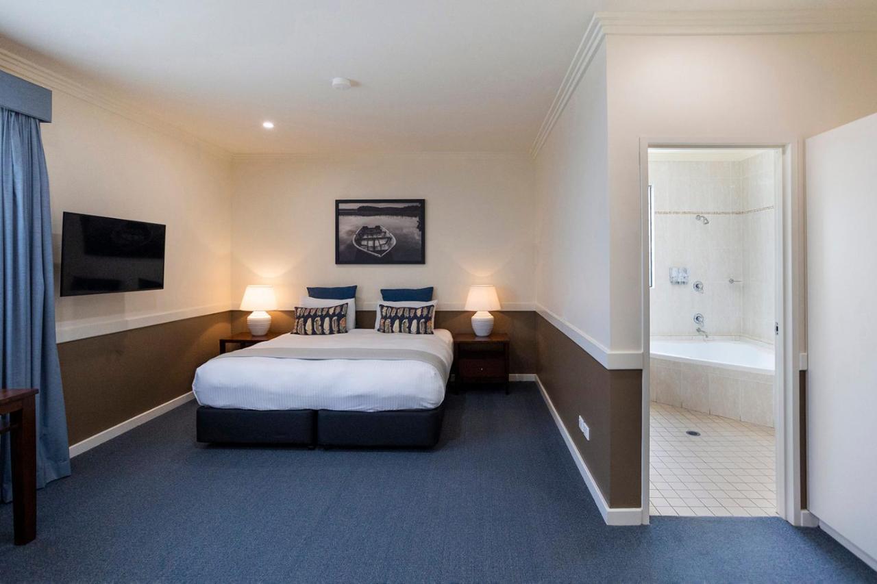 ווינדזור Hawkesbury Race Club Motel מראה חיצוני תמונה A room at the hotel