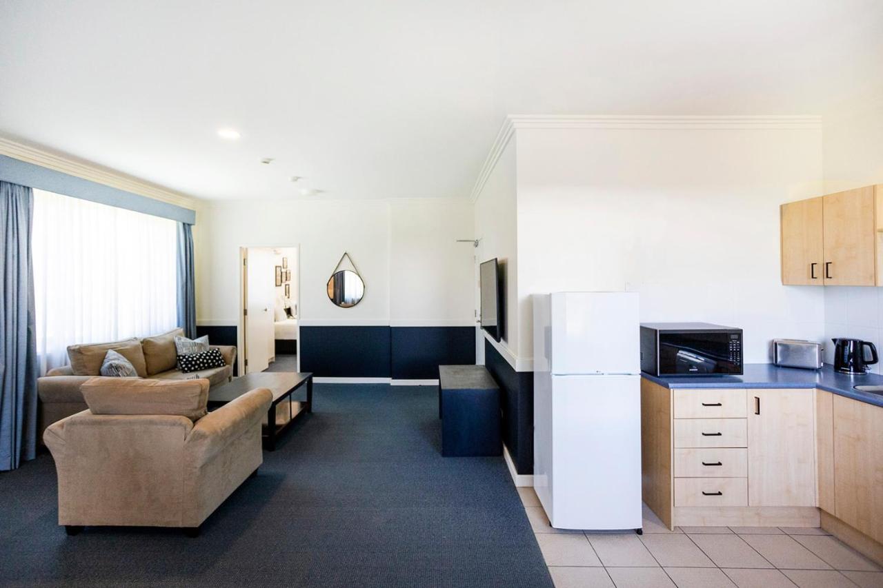 ווינדזור Hawkesbury Race Club Motel מראה חיצוני תמונה A typical studio apartment