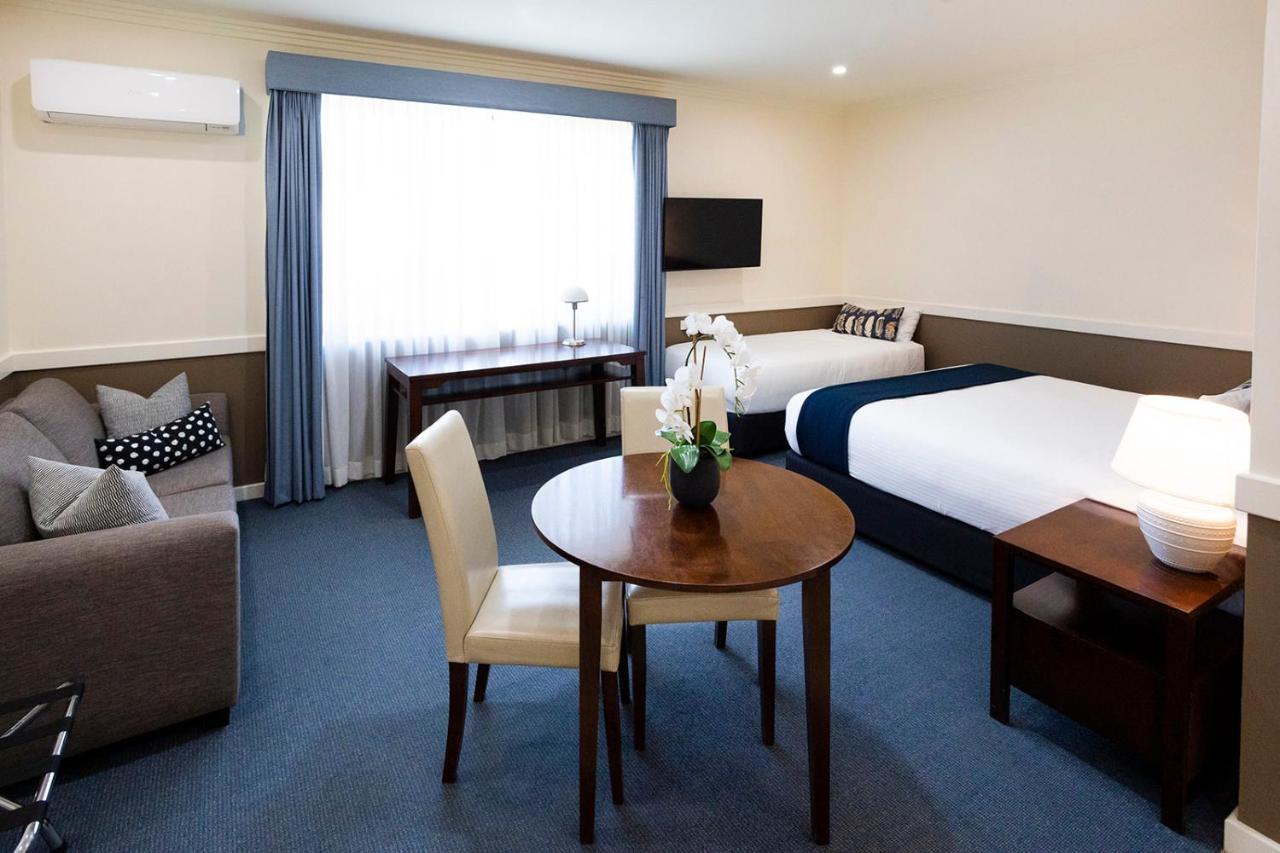 ווינדזור Hawkesbury Race Club Motel מראה חיצוני תמונה A room at the hotel