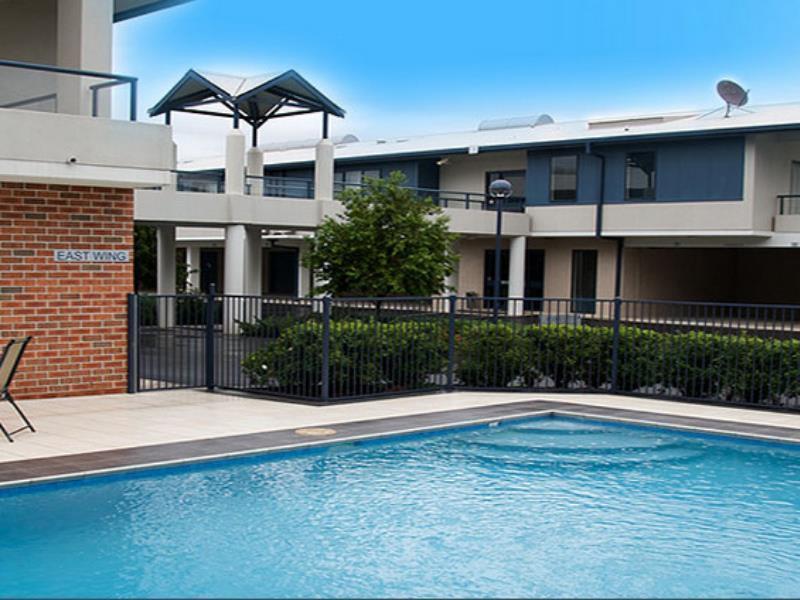 ווינדזור Hawkesbury Race Club Motel מראה חיצוני תמונה The swimming pool at the complex